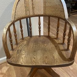 Oak Swivel Office Chair