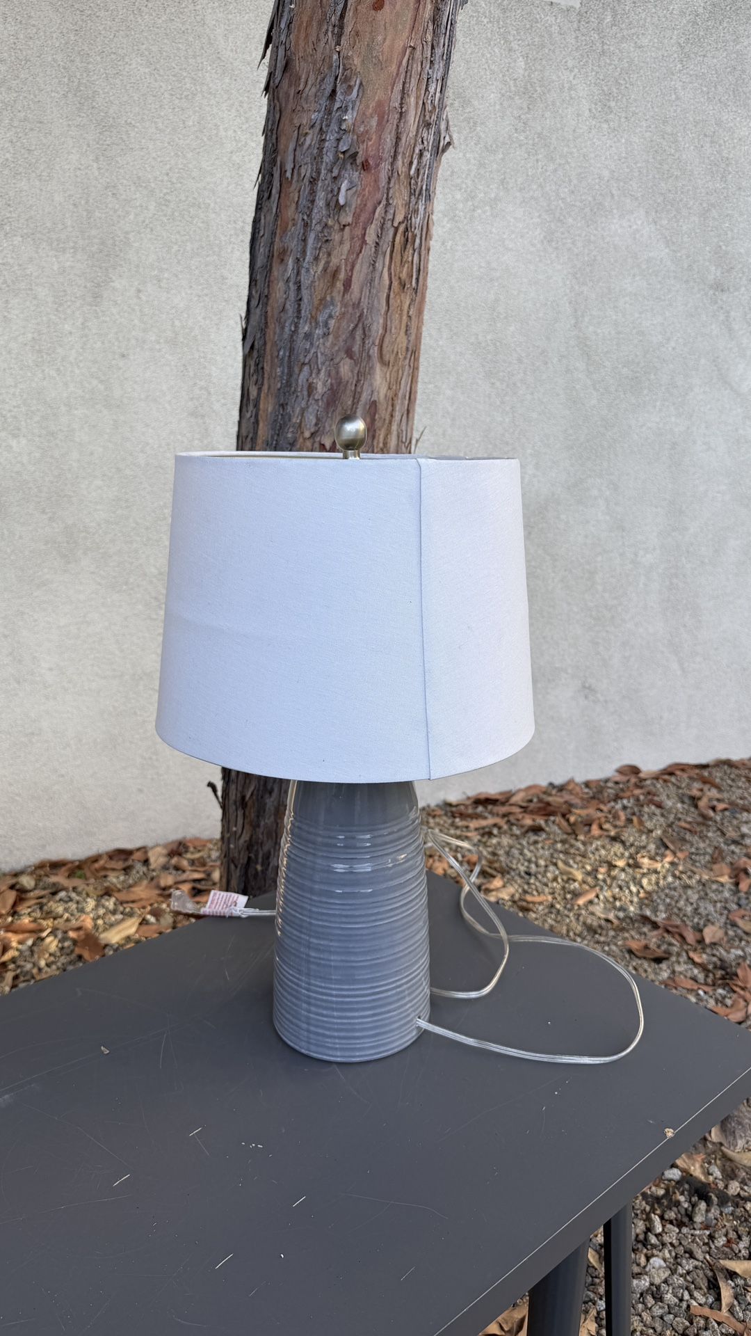 Ceramic Table Lamp – Modern Design