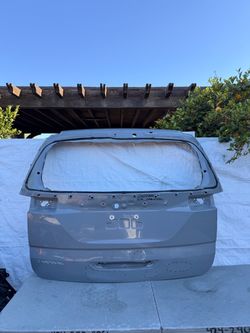 2022 2023 2024 2025 2026 KIA CARNIVAL LIFTGATE OEM USED