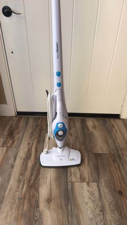 Hardwood flooring steamer