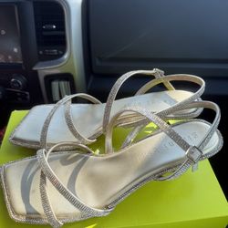 Gianni Bini Alyx Rhinestone Strappy Kitten Heel Dress Sandals 