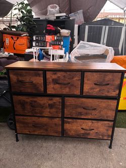 7-drawer rustic fabric dresser