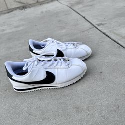 Nike Cortez