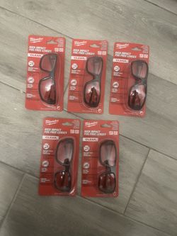 MILWAUKEE HIGH IMPACT FOG GLASSES CLEAR ( BUNDLE OF 5) 
