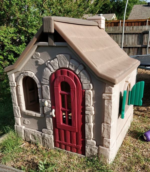 Outside Playhouse Step2 Naturally Playful Storybook Cottage For