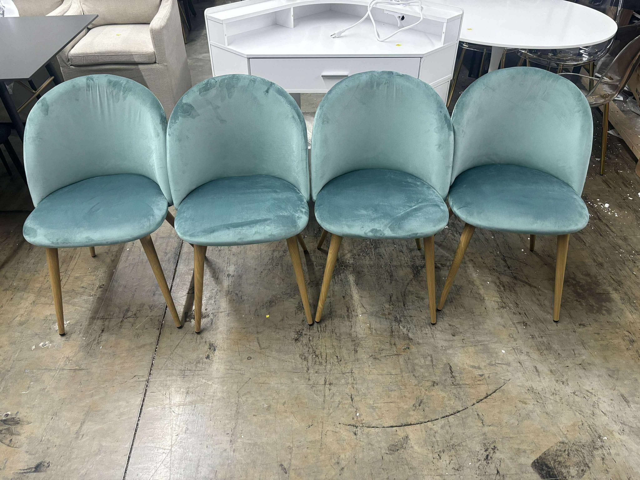 Dining Chairs Set of 4, Velvet Upholstered Kitchen Chairs Modern Dining Room Side Chairs