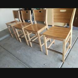 4 Bar Stools Very Heavy And Sturdy 24" I Can Deliver For Small Fee 