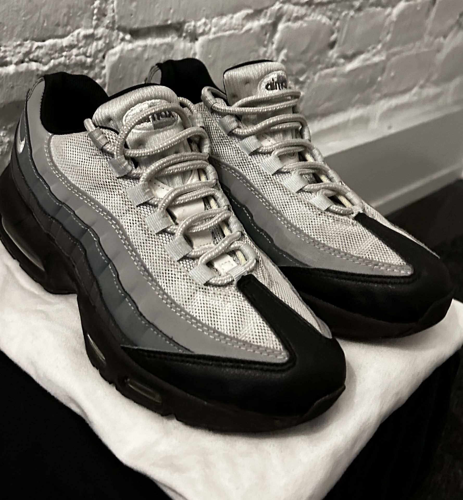 m　0226 Nike Air Max 95 Essential 749766-022 | FLEXDOG