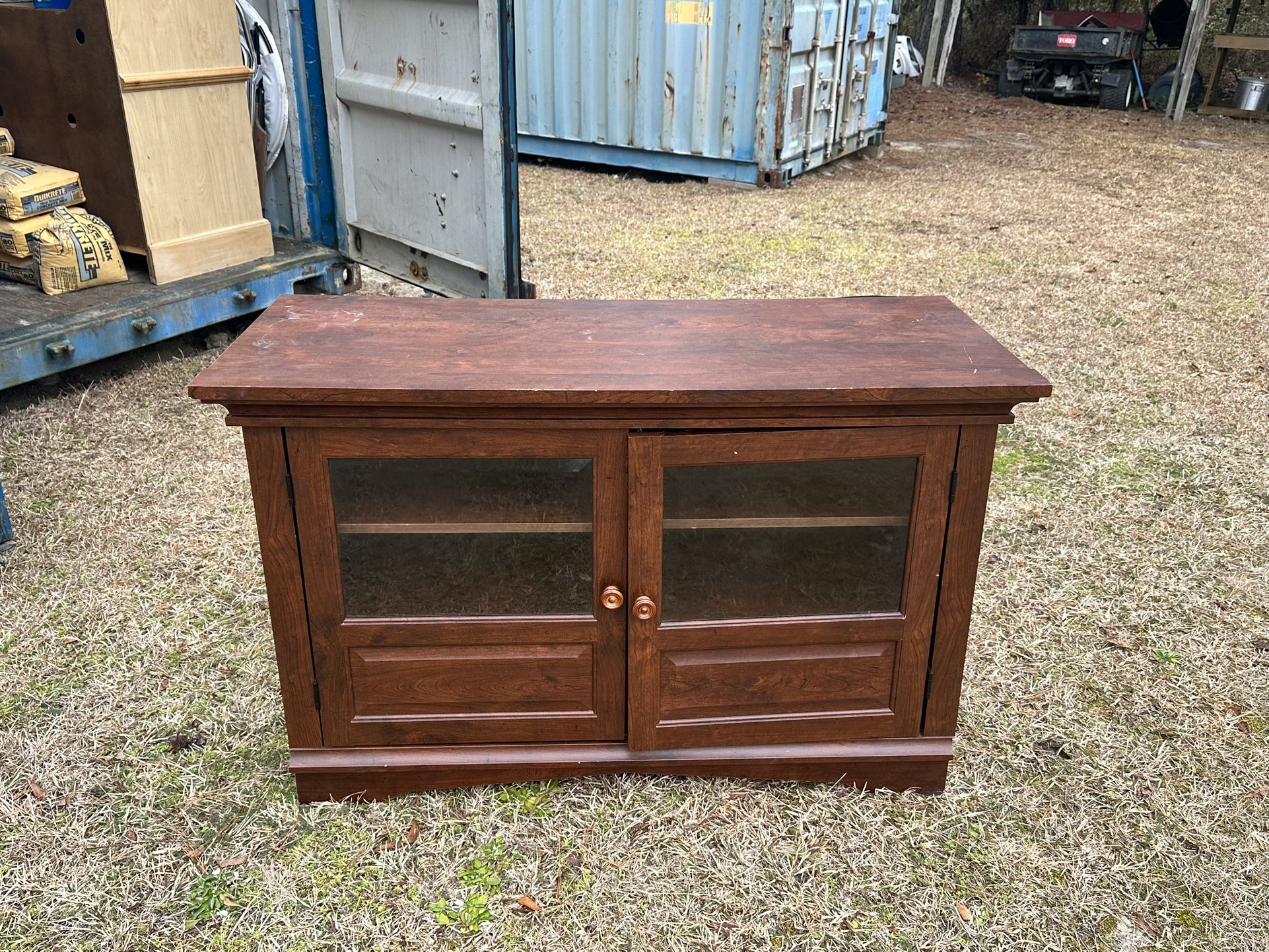 Real Wood Tv entertainment center