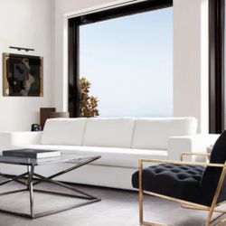 WHITE SOFA WITH 4 BLACK ACCENTS PILLOWS (DS) $1949  FREE LOCAL DELIVERY   