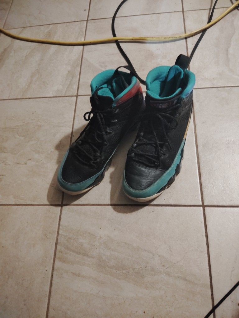 Black Jordans Dream It Do It