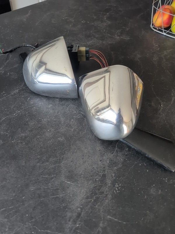 Celica 2nd Gen 1(contact info removed) Factory Fender Mirrors With Dash Adjuster Switch