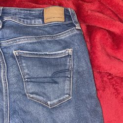 American Eagle SZ 4 Jeans