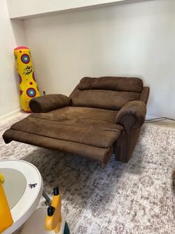 Reclining chair extra large free