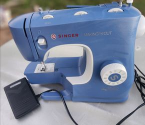 Singer Sewing Machine