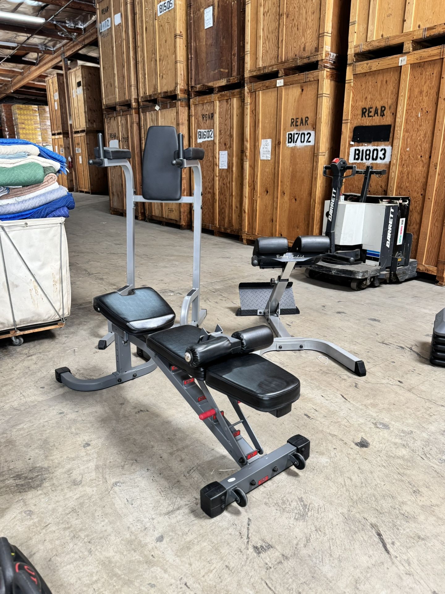 Body-Solid Power Tower + Hyperextension + Adjustable Bench | Home Gym Equipment