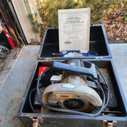 Craftsman Saw And Metal Case