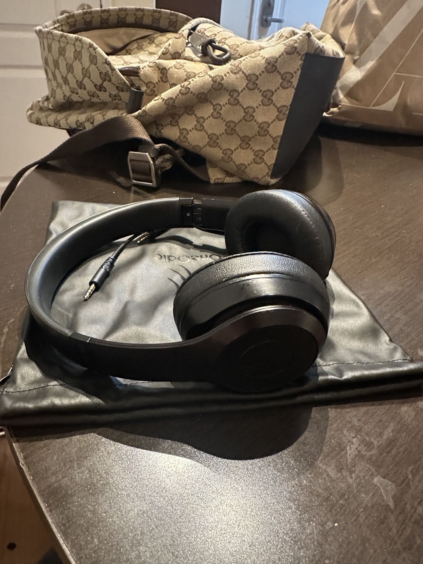 New Black Beats Solo3 Headphones