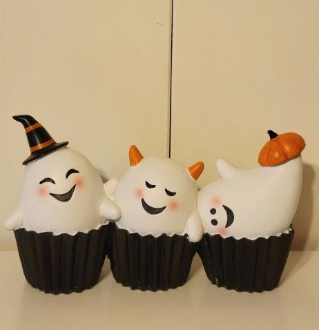 Halloween Ghost Decor