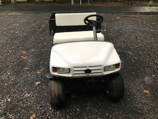 2000 Cushman Commander 2200 SE ( New Motor ) with Manual Dump Bed