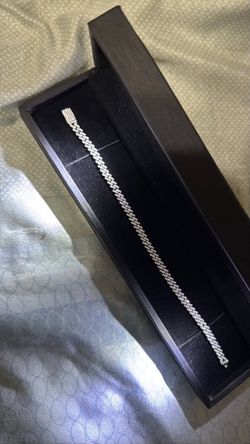 Pulso cubano plata moisanita