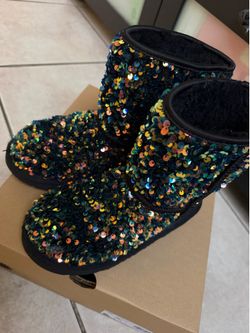 UGG Girls' Boots Size US3