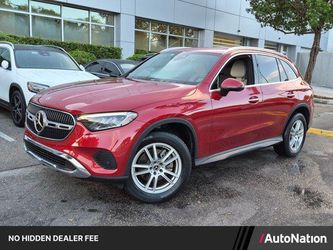 2023 Mercedes-Benz GLC 300