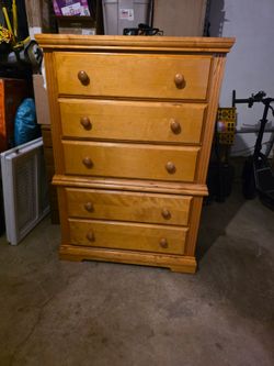 5 Drawer Dresser Chest