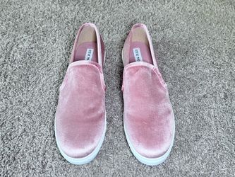 Steve Madden Pink Velvet Slip-On Sneakers