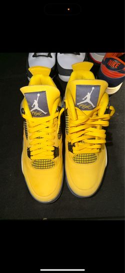 Jordan 4 Lightning size 11