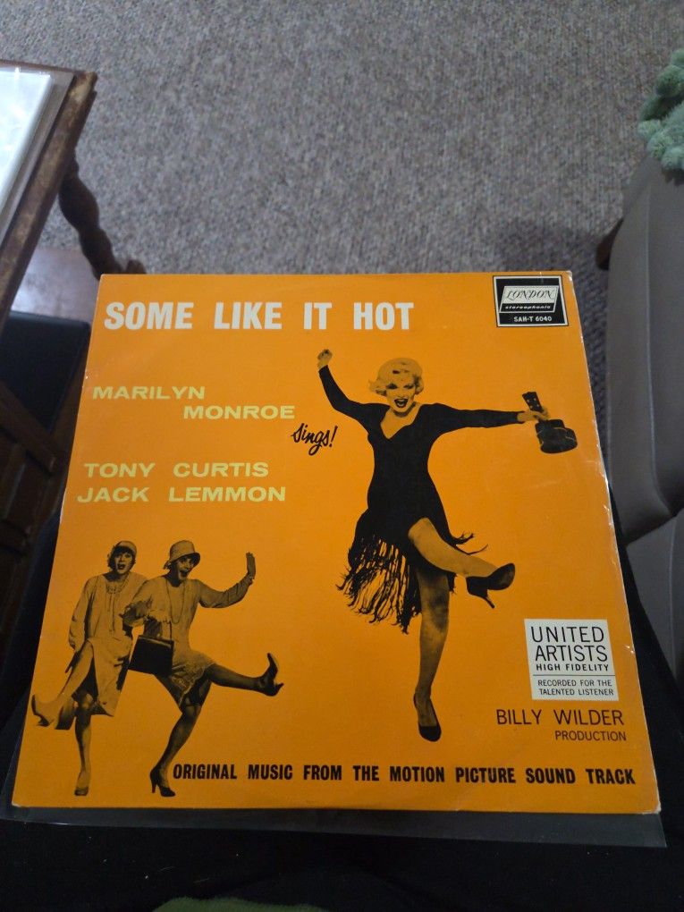 Rare Find In VG+ COND! MARILYN MONROE LP