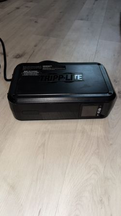 Tripp Lite 1000VA Smart UPS Battery Back Up, 500W Tower, 8 Outlets, LCD Display,