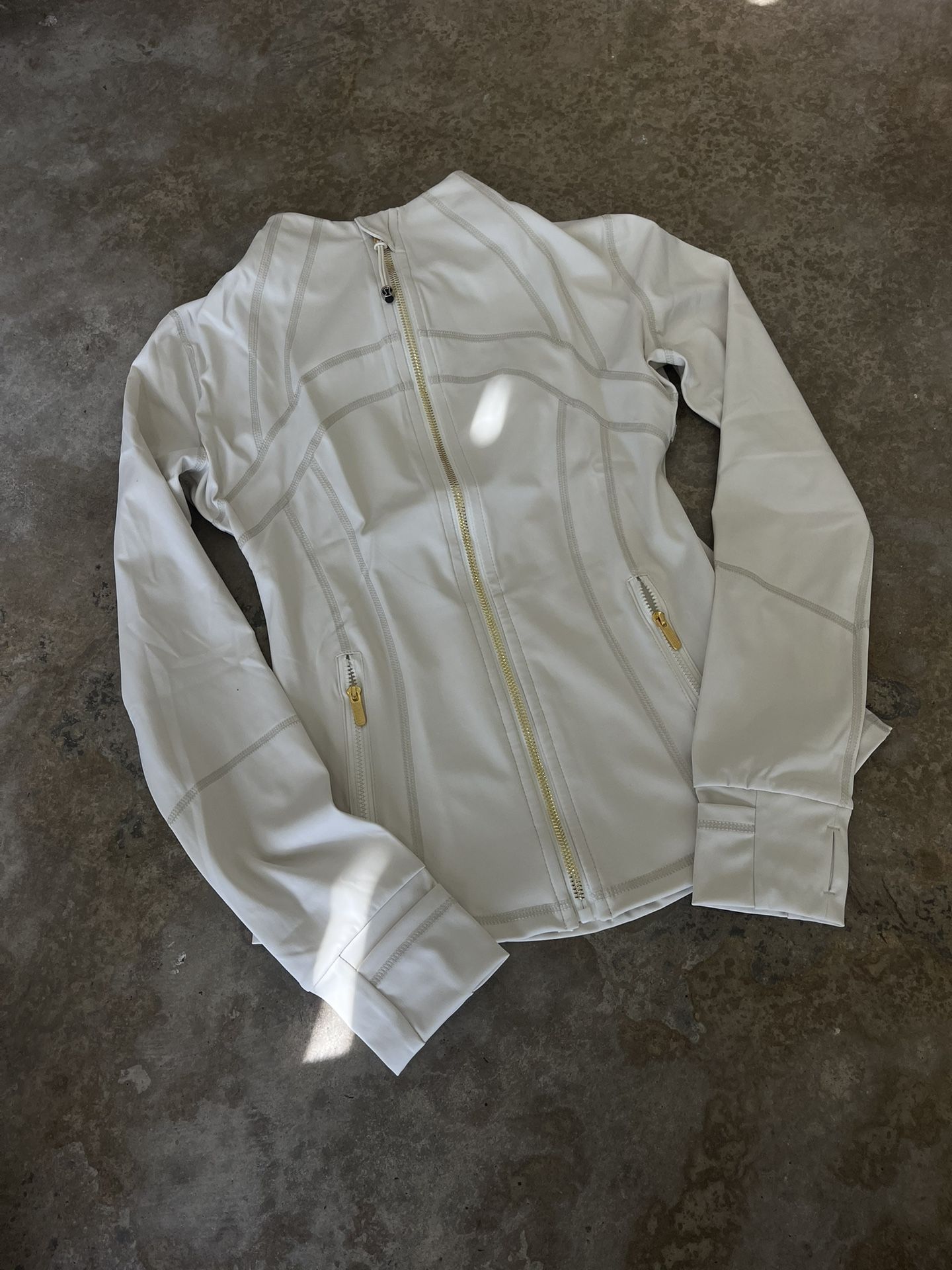 Lululemon Define Jacket White/Gold