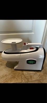 Tribest star masticating cold press juicer