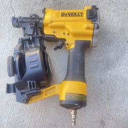 DEWALT 1-3/4 in. 15 Degree Pneumatic Coil Roofing Nailer
