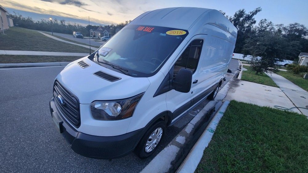 2018 Ford Transit Cargo