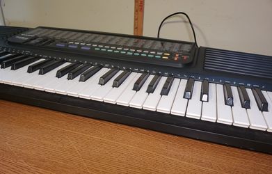 Casio CT-636 keyboard synth 465 Tone Bank. Watch video for Sale in