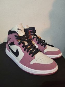 Nike Air Jordan 1 Mid SE 