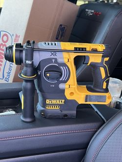 Dewalt Xr SDS Rotary Hammer 1” Tool Only $240 New Nuevo 
