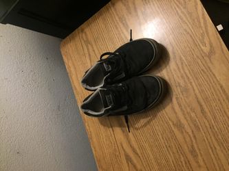 Boys Vans size 4