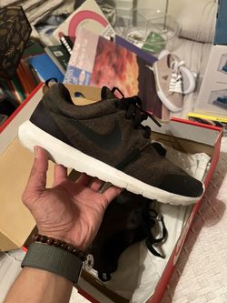 Nike men’s 9