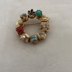 Vintage Brooch With Rhinestones 