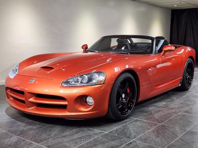 2005 Dodge Viper