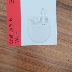 One Plus Ear Buds White