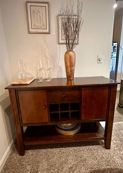Sideboard