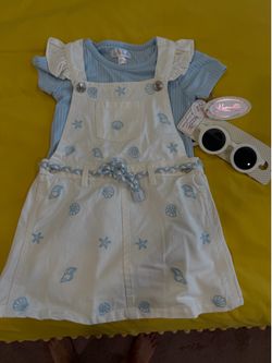 Brand new 4 year summer dress with glasses