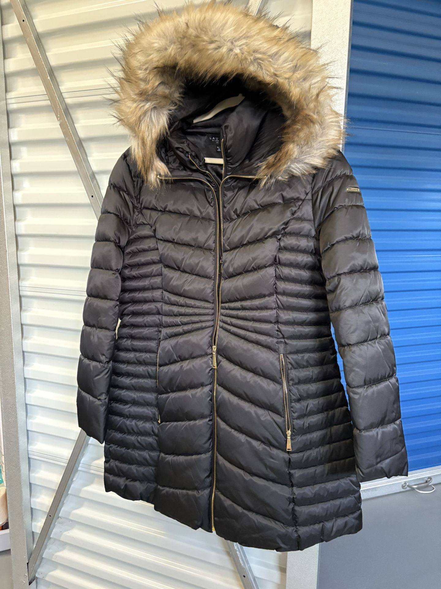 New Black Women’s Winter Coat With Detachable Hood