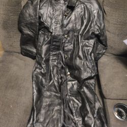 Giovanni Novarre Leather Coat