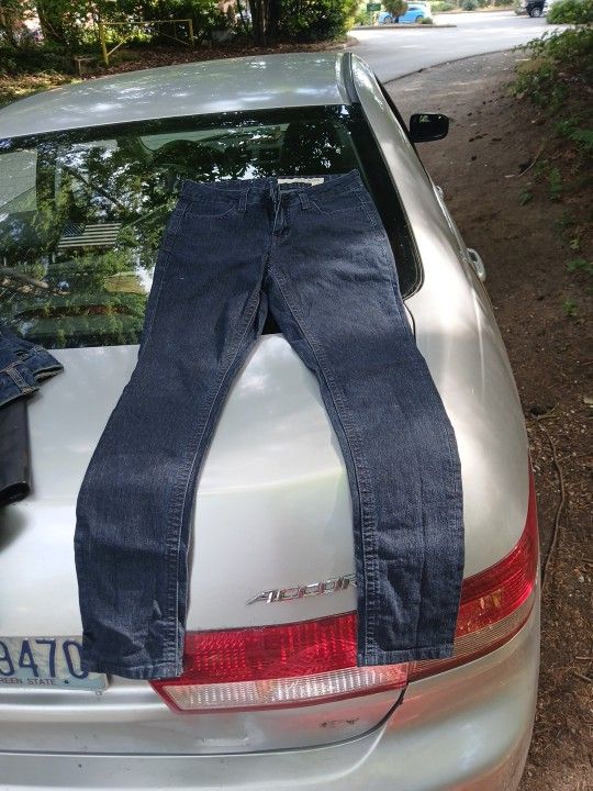 Women's Designer Jeans DKNY Size 6R