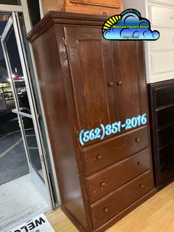 Brown tall closet wardrobe no mirror new ropero armoire Nuevo